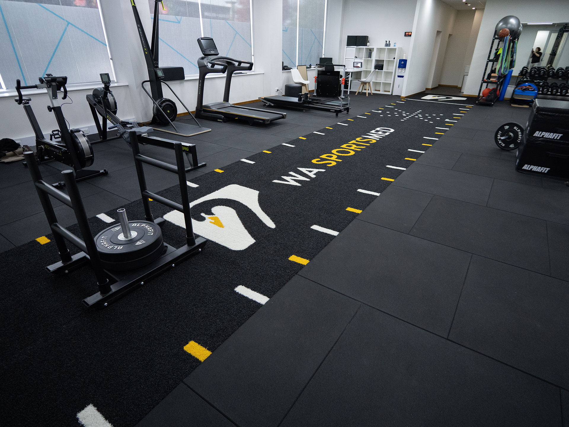 WA SportsMed Physiotherapy Clinic Gym Fitout